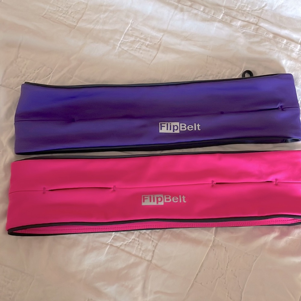 FlipBelt Classic Flip Belt purple & pink small & medium RunDisney Runner